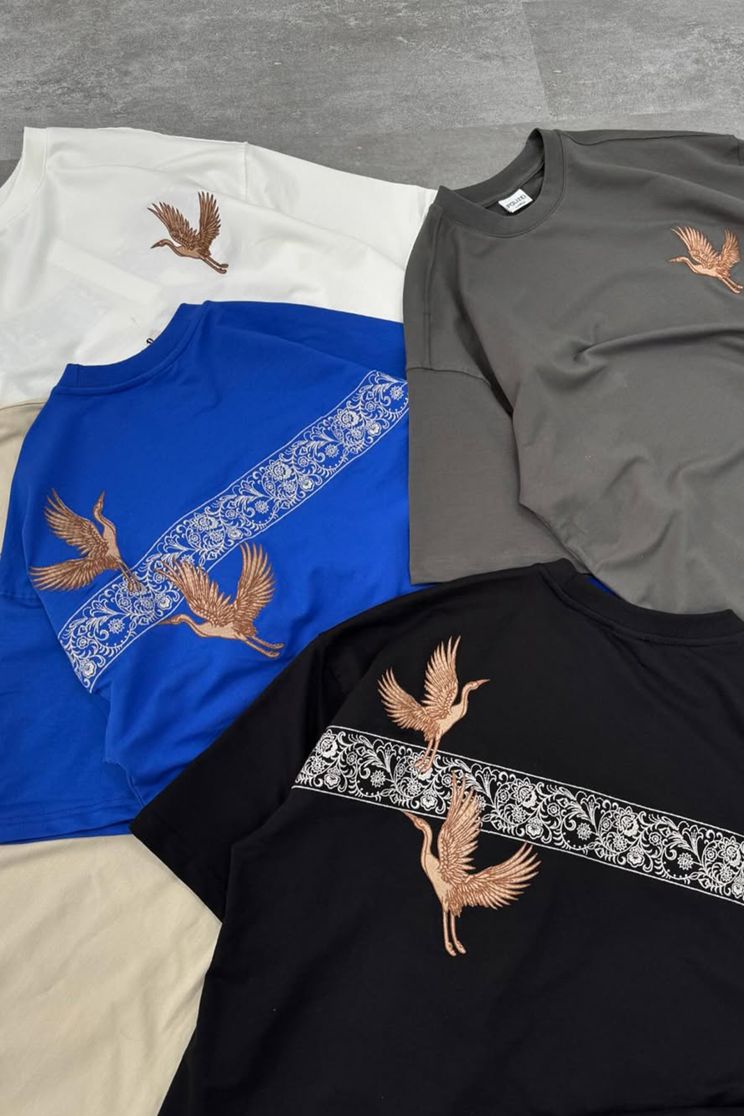 Wandering Wings T-shirt - Oversized